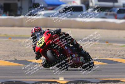 media/Oct-08-2023-CVMA (Sun) [[dbfe88ae3c]]/Race 5 Amateur Supersport Open/